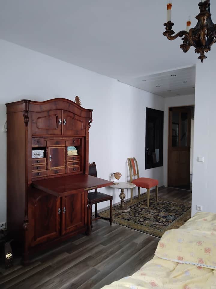 Spálňa 1, pracovný priestor