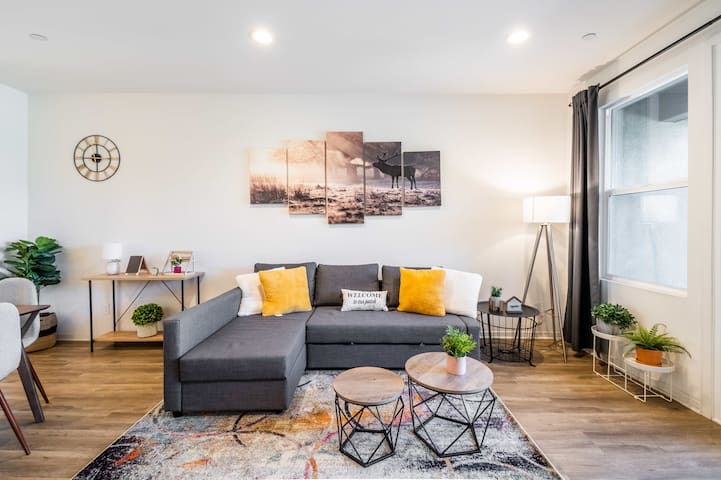 Metropolitan Dream Getaway I Stylish & Spacious