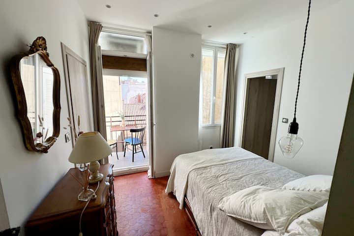 Chambre 2 + balcon + dressing + salle d'eau 2