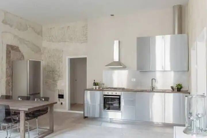 Cerchi Central Apartment gallery image 2