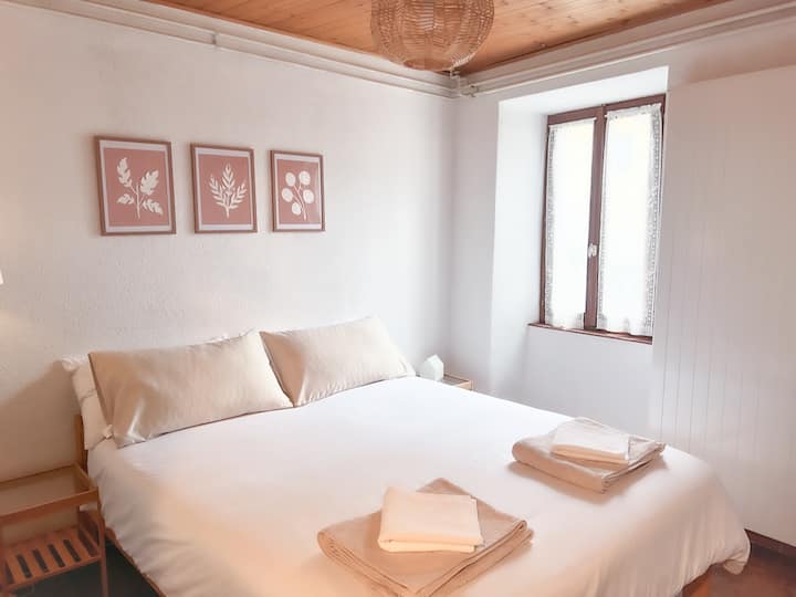 Dhomë gjumi dopio "queen"