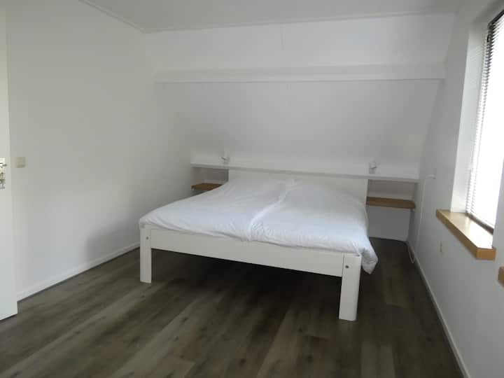 chumba cha kulala 1 sakafu ya kwanza