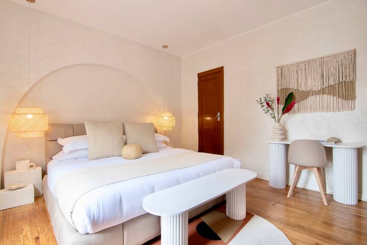 Stunning house steps from Masaryk, Polanco gallery image 3