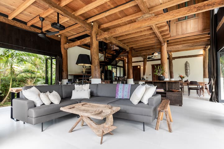 Oceanic Experience In Modern Comfort In Ubud, Bali