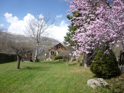 La Pommière chalet 5* for up to 14 people