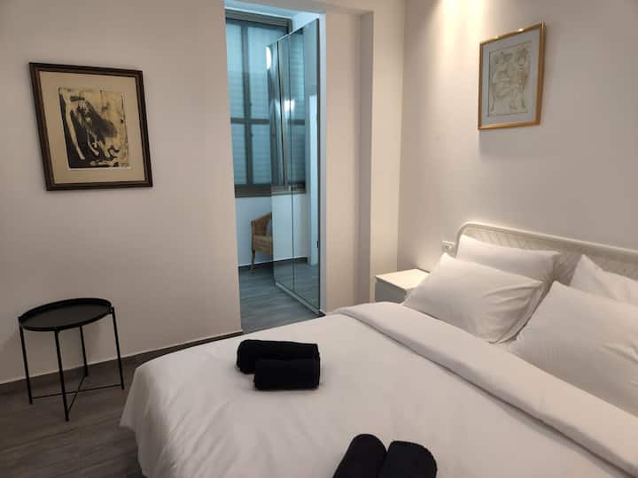 Uziel Apartments By Paybox (1) Apartments for Rent in Bat Yam