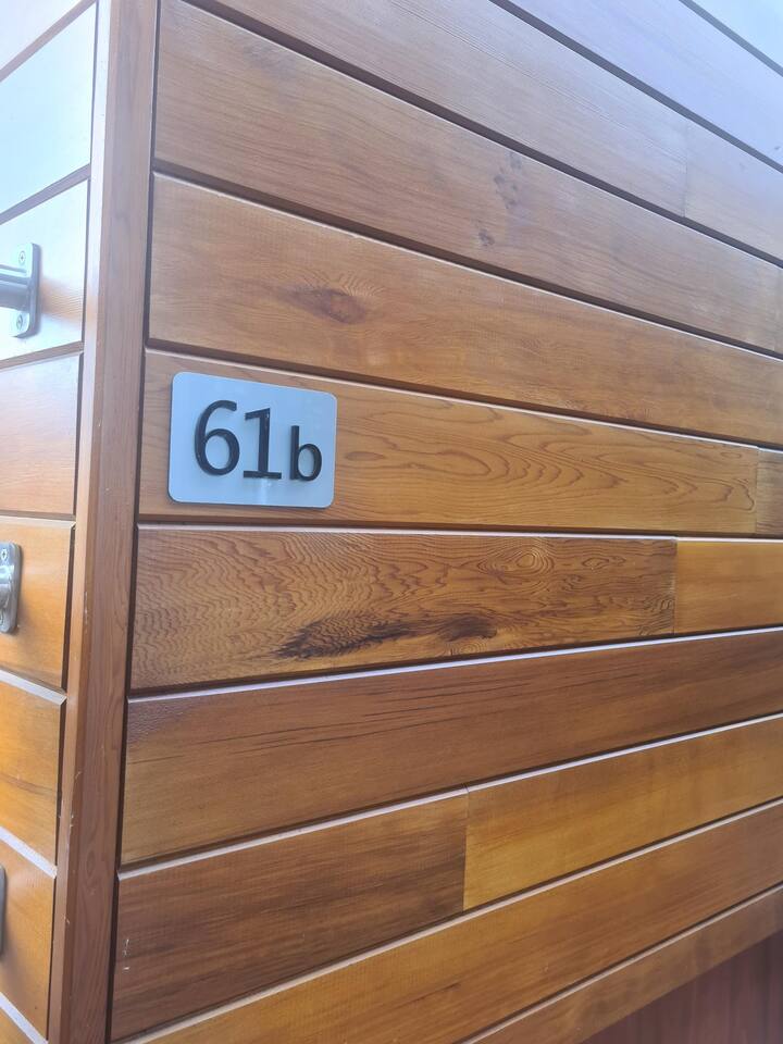 Le 61B,
Magnificent apartment in Verviers