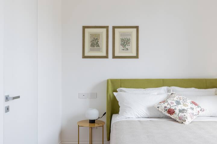 iFlat | Home with views gallery image 5