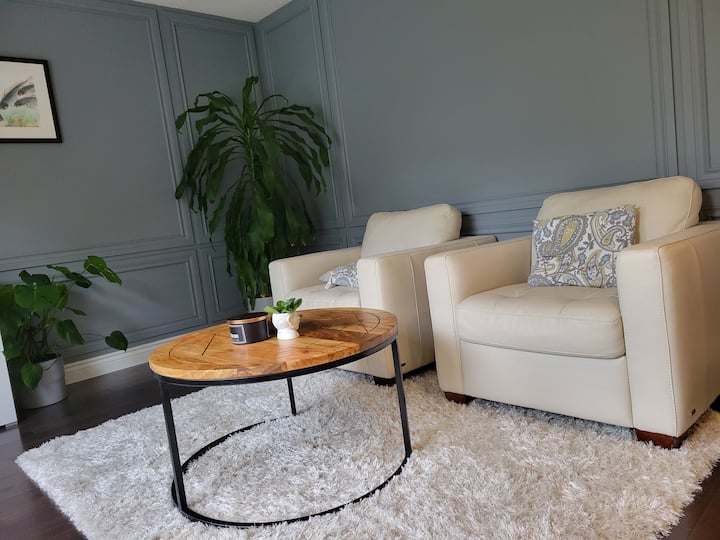 Luxury 1-bedroom Home With Patio - Ottawa