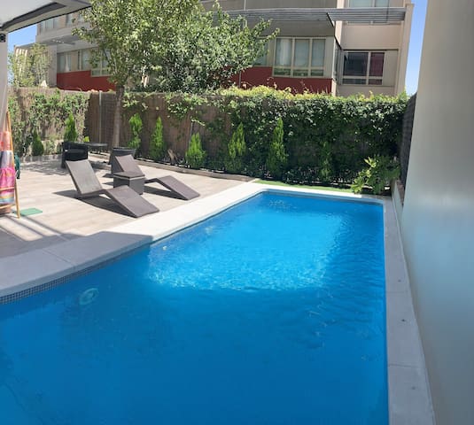 Luxury house with patio, garden and private pool.