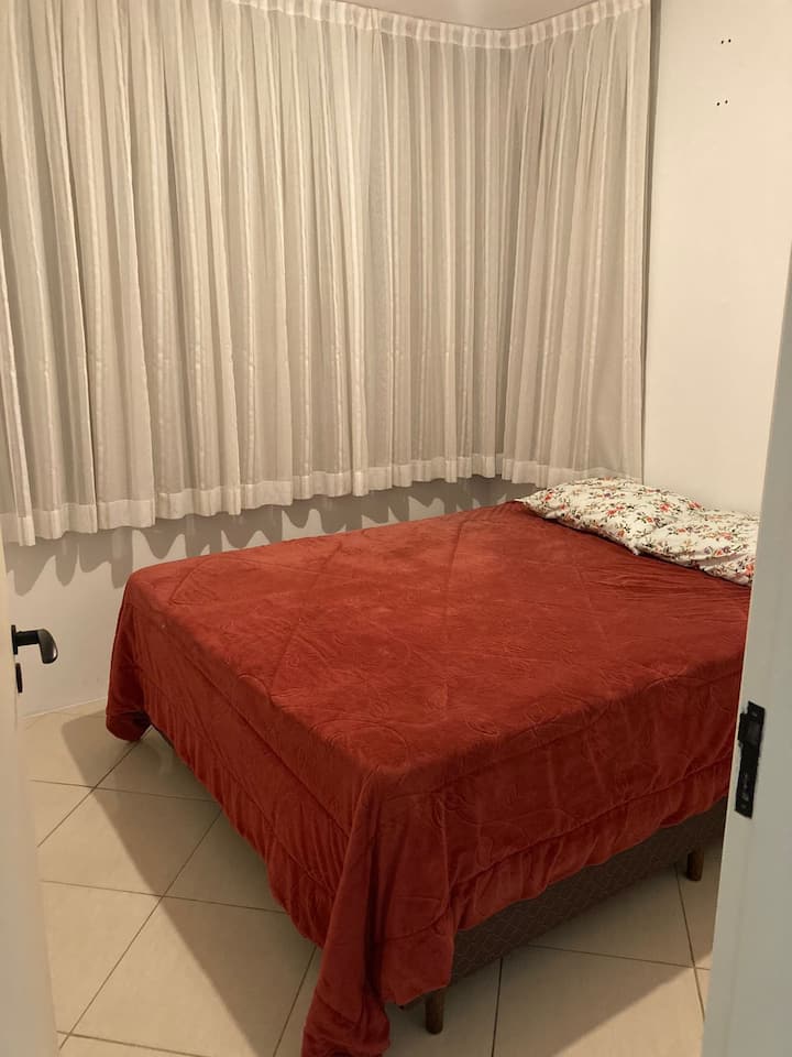 Dhomë gjumi 2