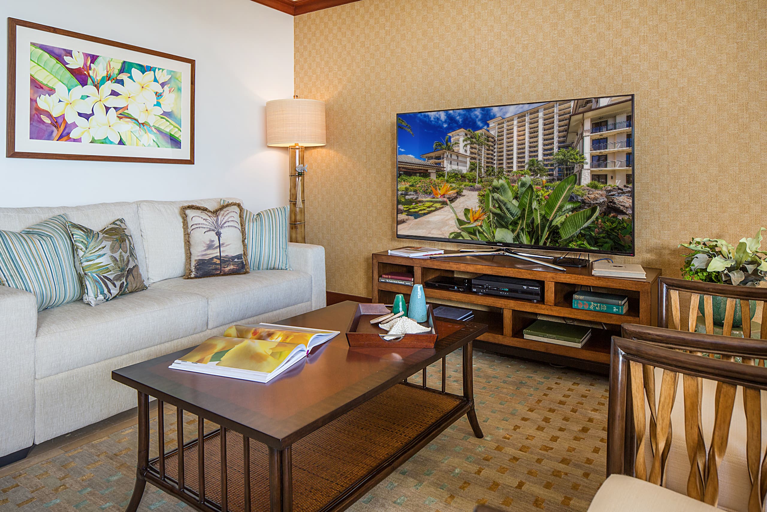 Condo in Kapolei · ★4.94 · 3 bedrooms · 4 beds · 2.5 private baths - Image 2