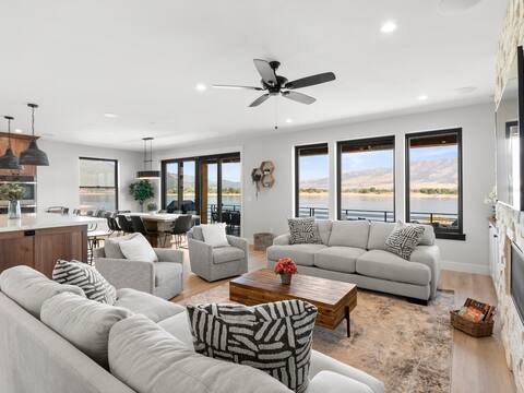 Luxury Lakefront Retreat Near Snowbasin/Powder Mt