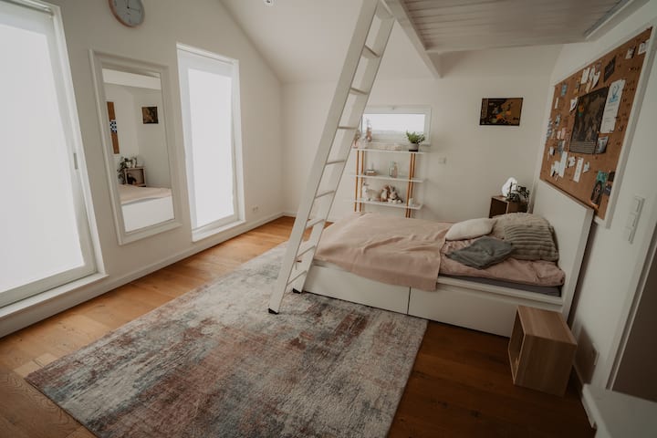 საძინებელი 1