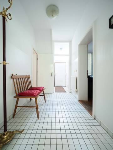 Lovely Frame House for Bigger Group gallery image 2