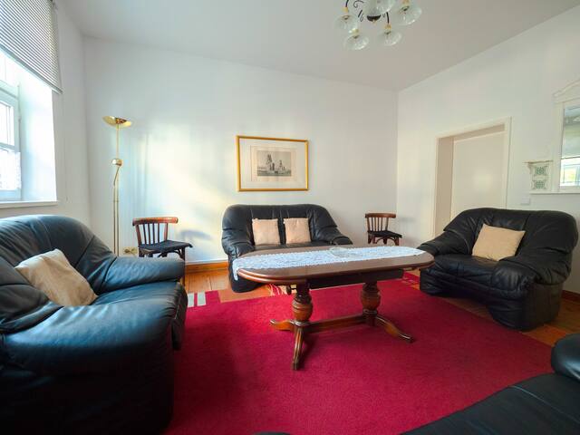 Lovely Frame House for Bigger Group gallery image 3