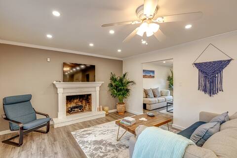 Spacious Peaceful Home Large Backyard with Pool