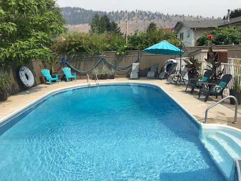 Ultimate Pool House – 5 Kings, Near Beach/Wineries