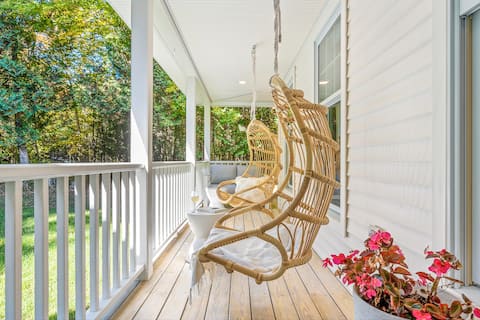 Secluded Retreat near Sister Bay, Two King Masters