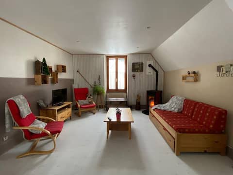 Top performing Airbnb: Beautiful 80 m2 furnished apartment – Savoie in Modane