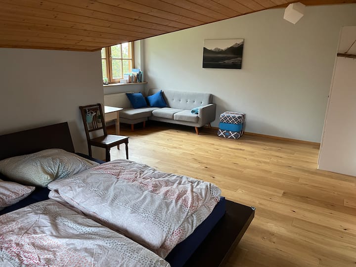 Dormitorio panorámico, 180x200cm + cuna 120x90cm (colchón inflable opcional posible)