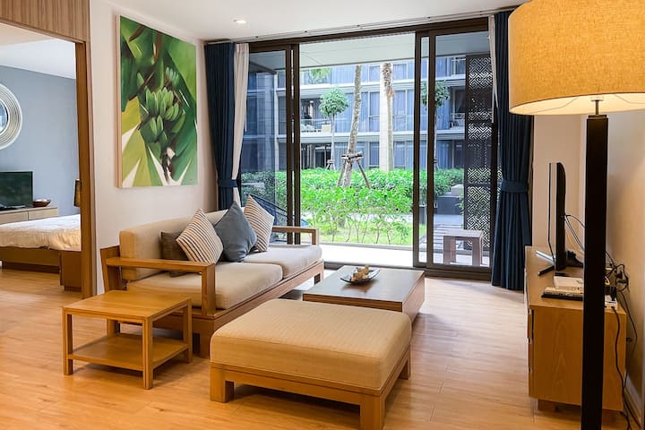 2 Bedroom Luxury Condo- Direct Pool & Beach Access - Takua Thung District