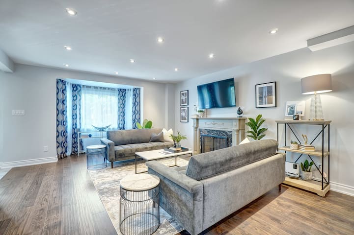 5B5Bath 8mins to UCC&BSS ForestHill house Midtown