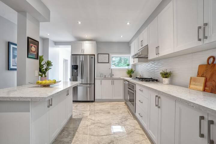 5B5Bath 8mins to UCC&BSS ForestHill house Midtown gallery image 4