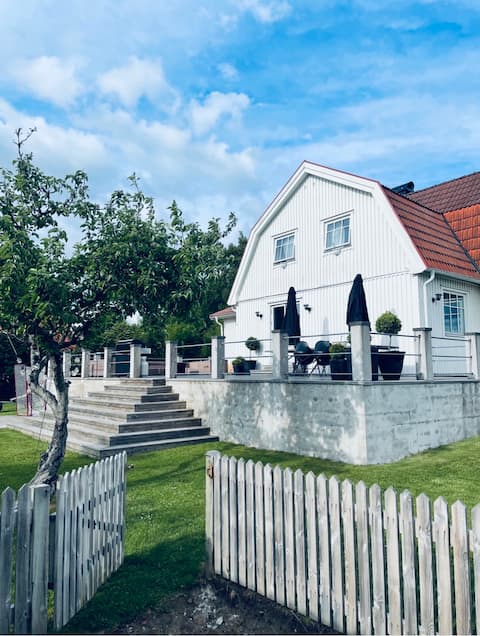 Charming villa in Onsala,large patio,close to swimming