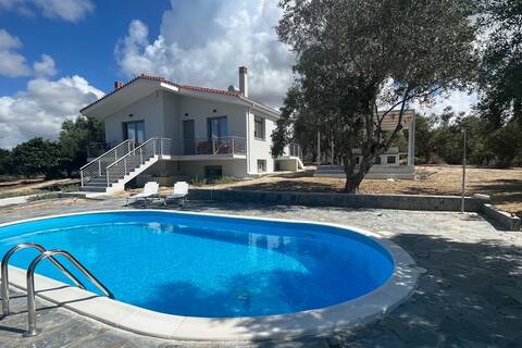 Modern brand new villa with private pool