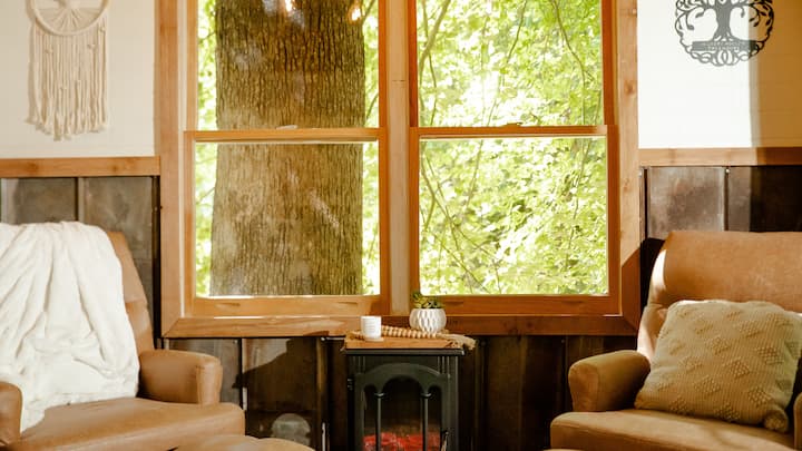 Private Treehouse Escape Minutes From Downtown - Nashville, TN