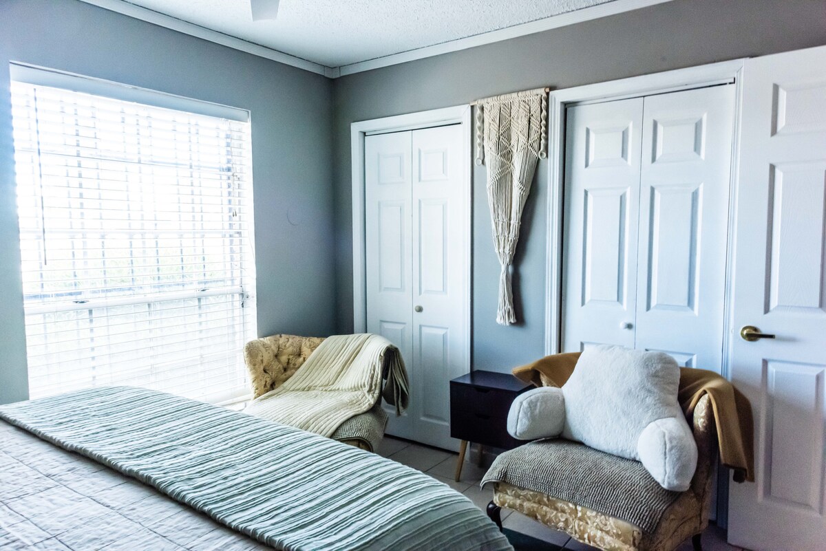 Dormitorio de tamaño king