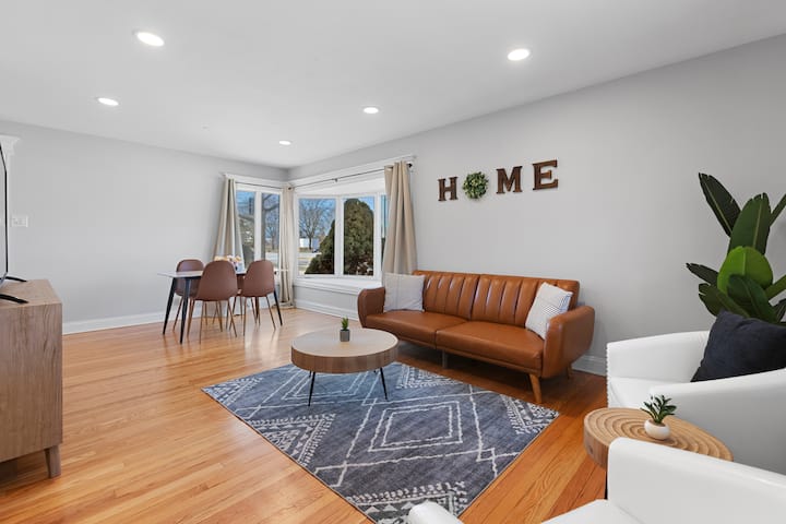 Elevation, 5+beds, Open Concept, Huge Bsmt - Arlington Heights, IL