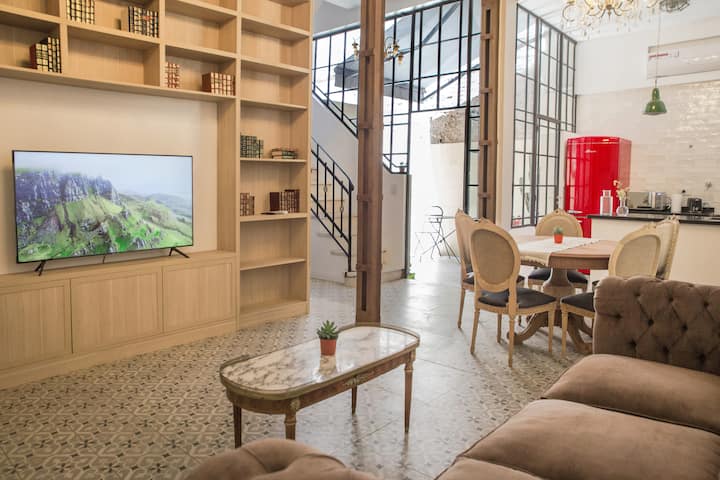 Sunny 1930s Ph In Trendy Va. Crespo - Nomad Ready - Buenos Aires