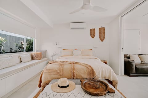 Successful Airbnb property: Pandanus Point - Beach Retreat Buddina in Buddina