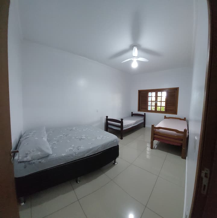 Dhomë Gjumi 3