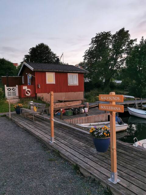 Cozy cottage with sea view in the Gothenburg archipelago
