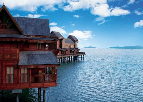 Seaview Romantic Room