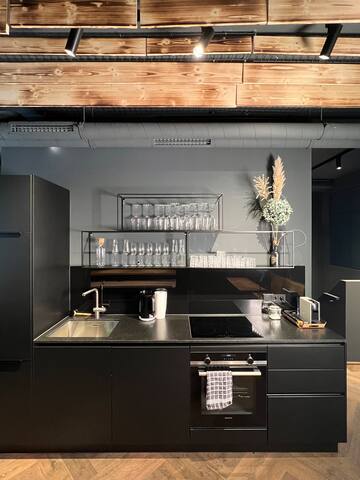 Luxury industrial 130qm EG- loft gallery image 5