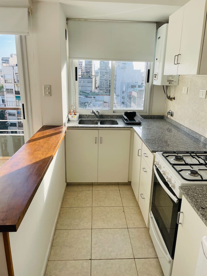 Monoambiente con balcón en Villa Crespo