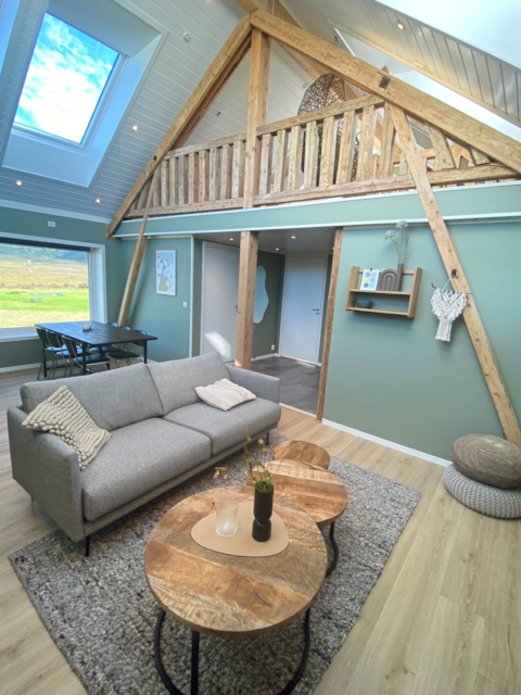 Låven - unique apartment on Stave