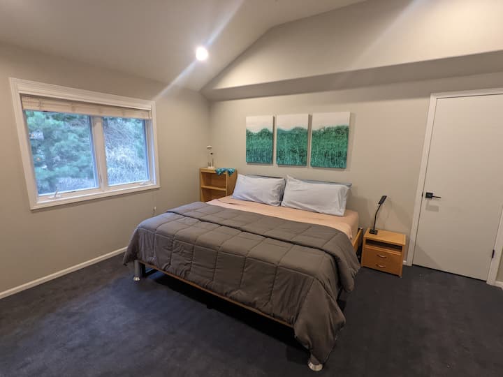 dormitorio 3 en el nivel superior - cama tamaño king