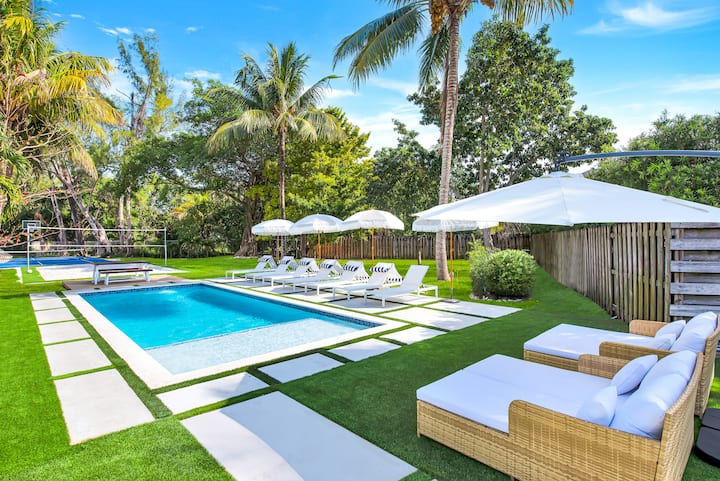 Villa Parque – Backyard
