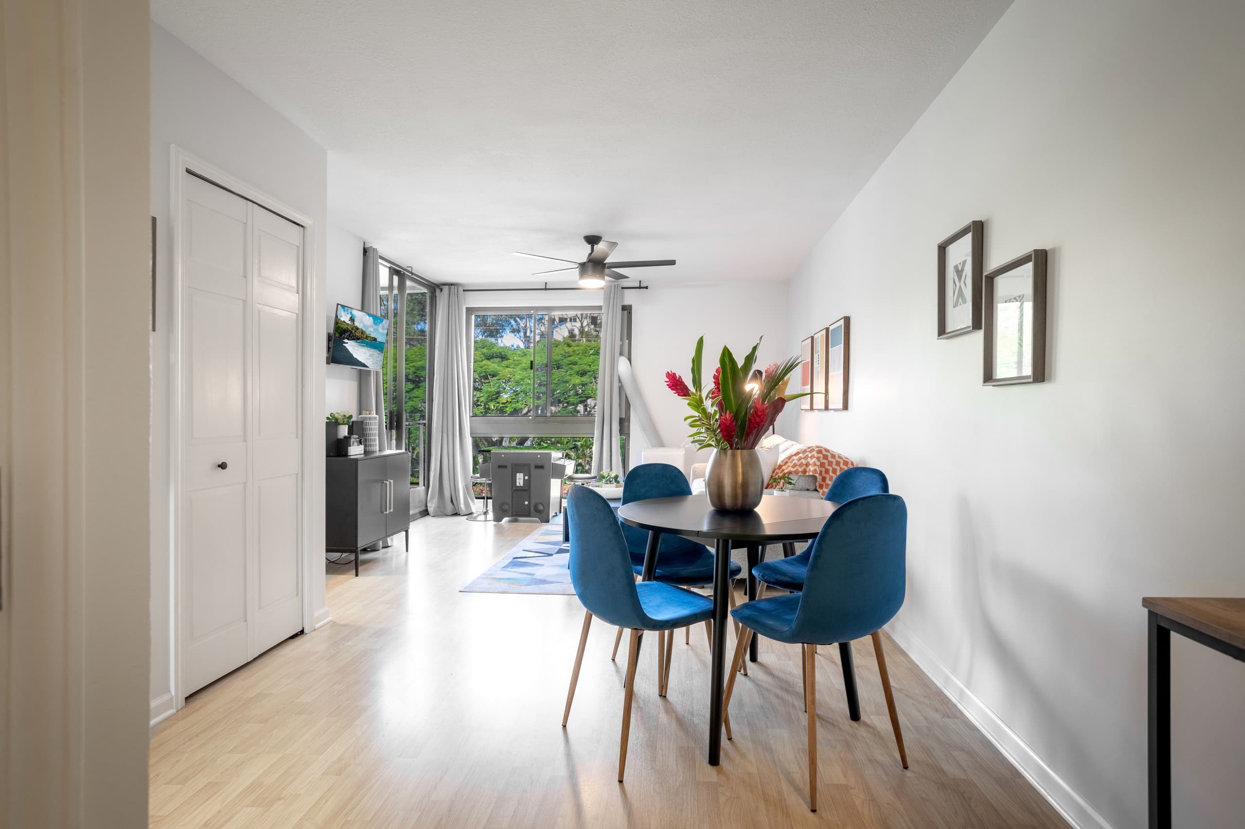 Condo in Lahaina · ★4.93 · 1 bedroom · 2 beds · 1 private bath - Image 7