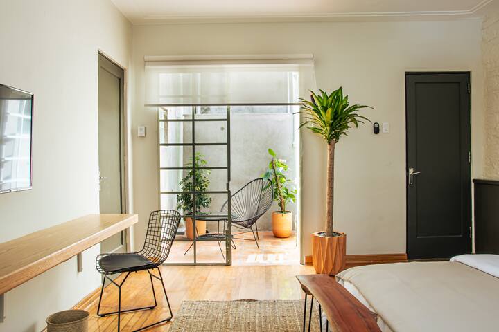 New 2Br apt w/patio | Enjoy Condesa Parks gallery image 4