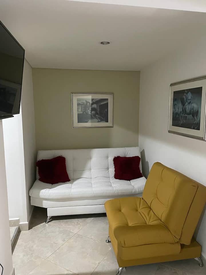 მისაღები ოთახი