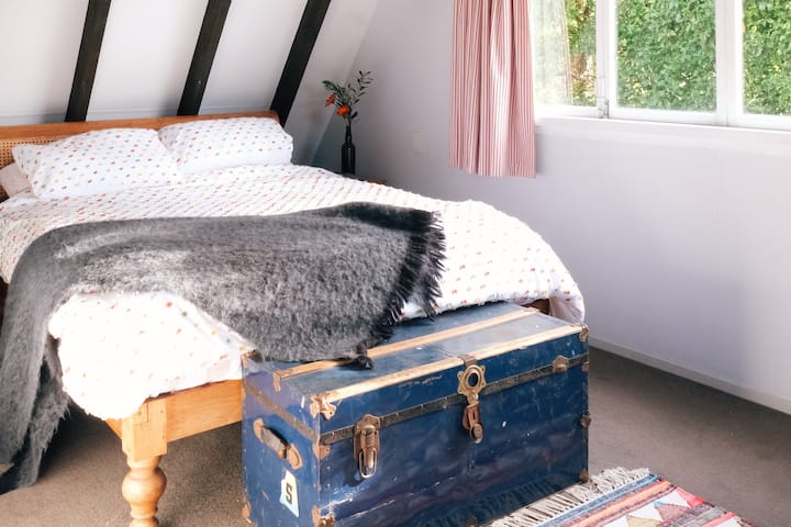 غرفة النوم 1