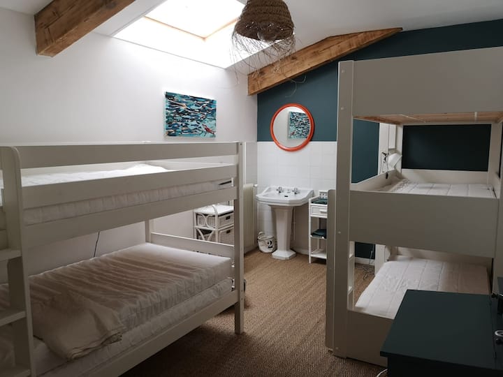 Dortoir, 5 lits 90/200cm