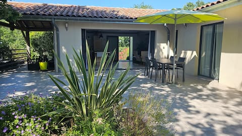 "Les Oliviers" 3* gîte with great comfort in a quiet location