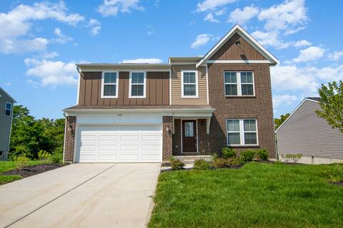 Brand new construction in well-kept HOA community.